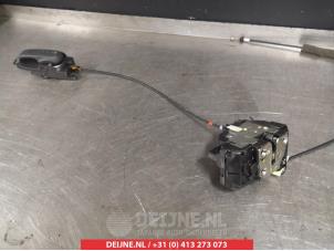 Nissan Note Türschlossmechanik 4-türig rechts vorne O280817 foto 2