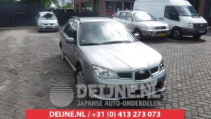 Subaru Impreza Front door 4-door, right O273258 photo 2