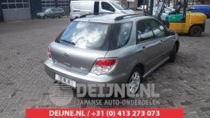 Subaru Impreza Front door 4-door, right O273258 photo 3