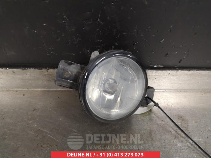 Nissan Primera Nebelscheinwerfer links vorne O267945