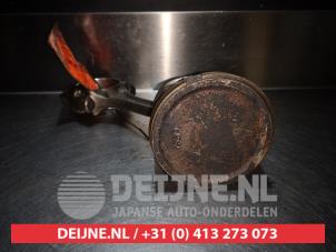 Gebruikte Zuiger Mitsubishi Grandis (NA) 2.4 16V MIVEC Prijs € 50,00 Margeregeling aangeboden door V.Deijne Jap.Auto-onderdelen BV