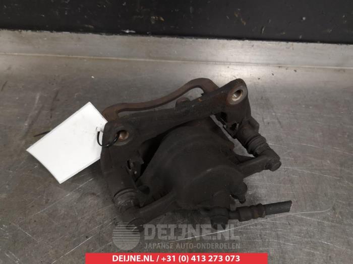 Toyota Corolla Remklauw (Tang) links-voor O325603