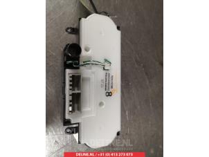 Subaru Impreza Heater control panel O305767 photo 2