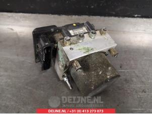 Gebruikte ABS Pomp Subaru Impreza II Plus (GG) 1.5 16V AWD Prijs € 75,00 Margeregeling aangeboden door V.Deijne Jap.Auto-onderdelen BV