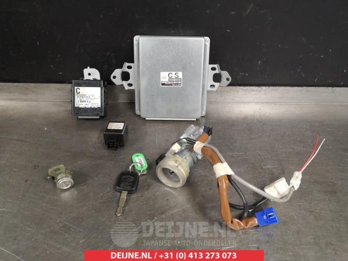 Subaru Impreza Zündschloss+Schlüssel O335183