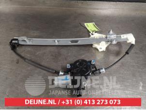 Mazda 2 Ruitmechaniek 4Deurs rechts-voor O276467 foto 3