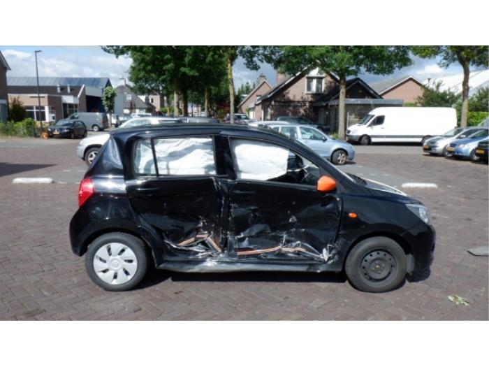 Suzuki Celerio Buitenspiegel rechts O284293