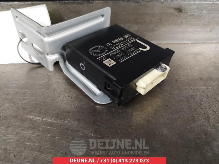 Gebruikte Module Verlichting Mazda 2 (DJ/DL) 1.5 SkyActiv-G 90 Prijs € 25,00 Margeregeling aangeboden door V.Deijne Jap.Auto-onderdelen BV