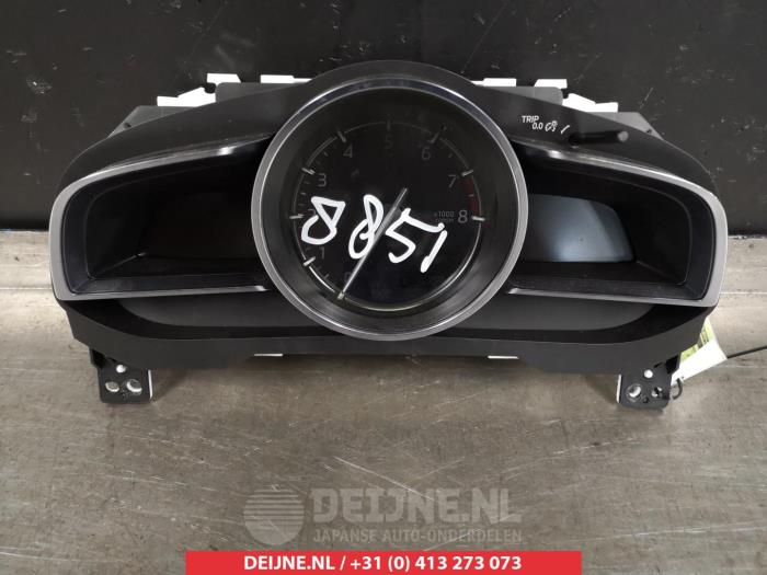 Mazda 2 Tacho - Kombiinstrument KM O304180