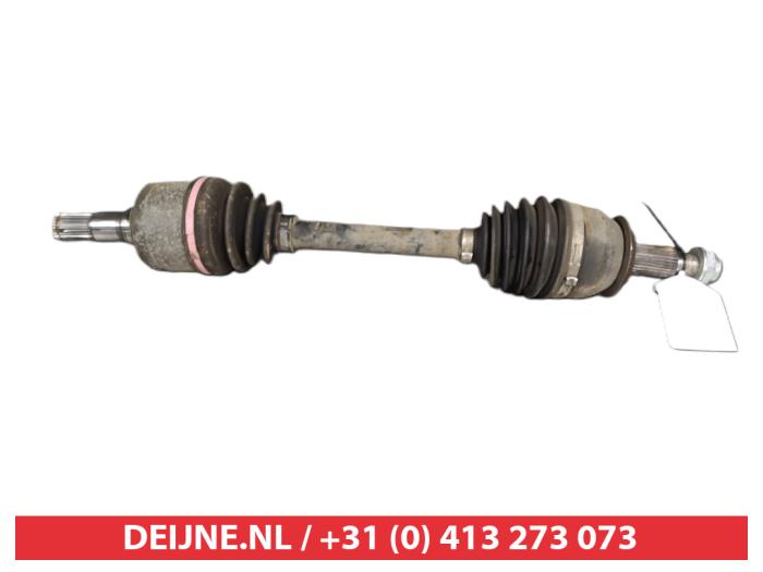 Mazda 3 Aandrijfas links-voor O317394