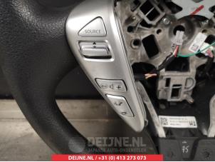Nissan Note Steering wheel O333312 photo 2