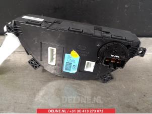 Kia Soul Heater control panel O305804 photo 2