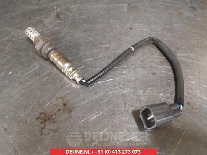 Gebruikte Lambda Sonde Toyota Avensis (T22) 2.0 16V Prijs € 35,00 Margeregeling aangeboden door V.Deijne Jap.Auto-onderdelen BV