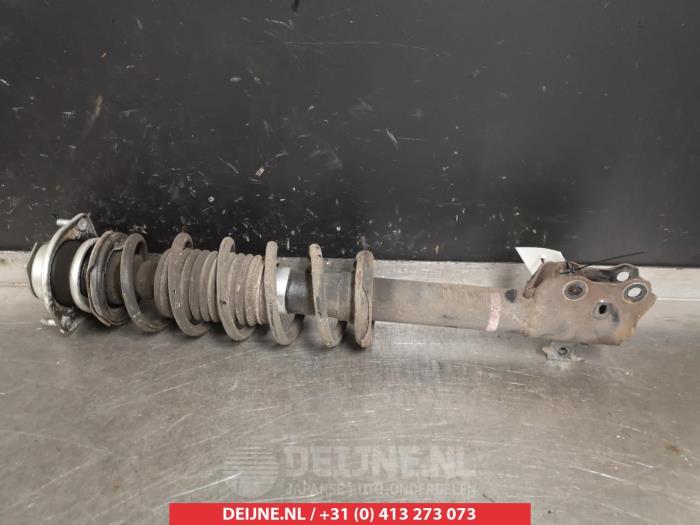 Subaru Justy Stoßdämpferstrebe rechts vorne O321459