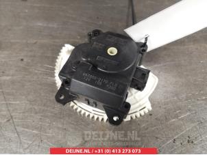 Toyota Rav-4 Heater valve motor O368459 photo 2