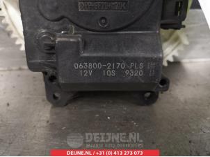 Toyota Rav-4 Heater valve motor O368459 photo 3