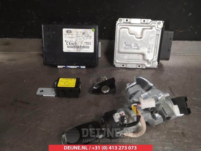 Kia Picanto Slotenset Cilinder (compleet) O278357