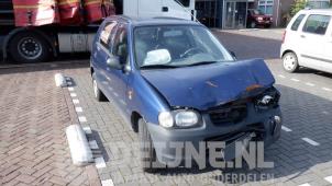 Suzuki Alto Tür 4-türig rechts vorne O273619 foto 2