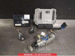 Kia Pro Ceed Engine management computer O344794 photo 3