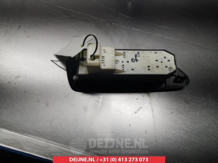 Toyota Auris Combischakelaar ramen O312510