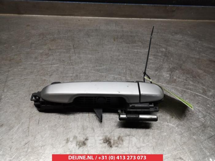 Toyota Auris Portiergreep 4Deurs rechts-voor O277615