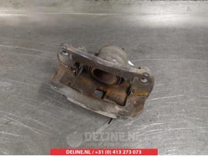 Suzuki Baleno Remklauw (Tang) links-voor O325536 foto 2