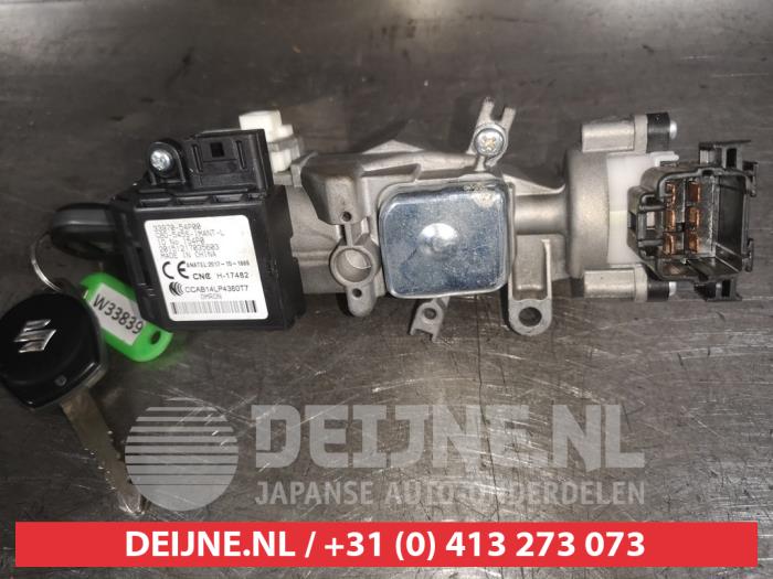 Suzuki Vitara Kontaktslot+Sleutel O335863