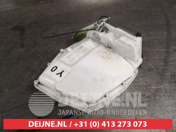 Suzuki SX-4 Rear door mechanism 4-door, right O281755