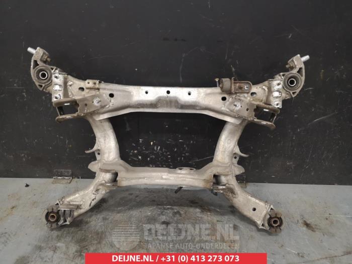 Gebruikte Subframe Nissan 350 Z (Z33) Prijs € 250,00 Margeregeling aangeboden door V.Deijne Jap.Auto-onderdelen BV