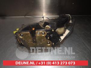 Toyota Landcruiser Door lock mechanism 2-door, left O279140 photo 2
