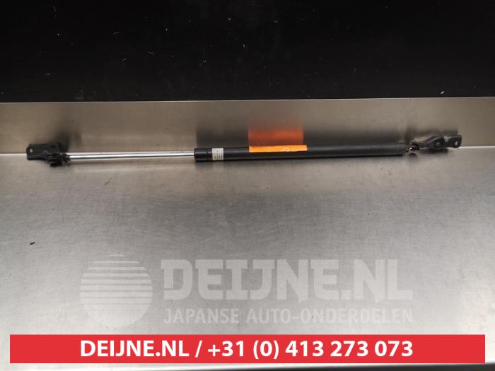 Toyota Previa Gasdemper rechts-achter O295403