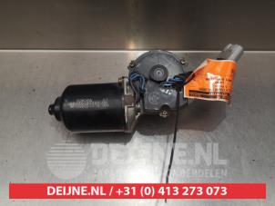 Lexus GS 300 Front wiper motor O348914 photo 2