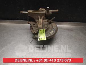Toyota Celica Fusee rechts-achter O383075 foto 3