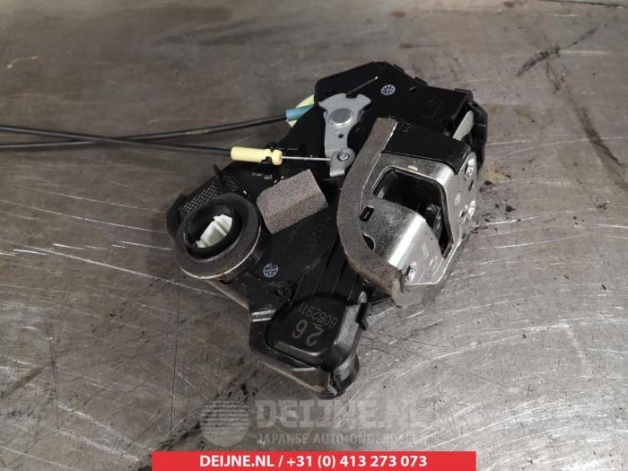 Suzuki Grand Vitara Deurslot Mechaniek 4Deurs links-voor O279817