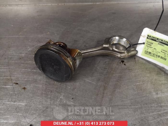 Gebruikte Zuiger Honda Insight (ZE2) Prijs € 75,00 Margeregeling aangeboden door V.Deijne Jap.Auto-onderdelen BV