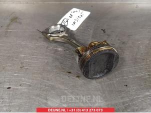 Gebruikte Zuiger Honda Insight (ZE2) Prijs € 75,00 Margeregeling aangeboden door V.Deijne Jap.Auto-onderdelen BV