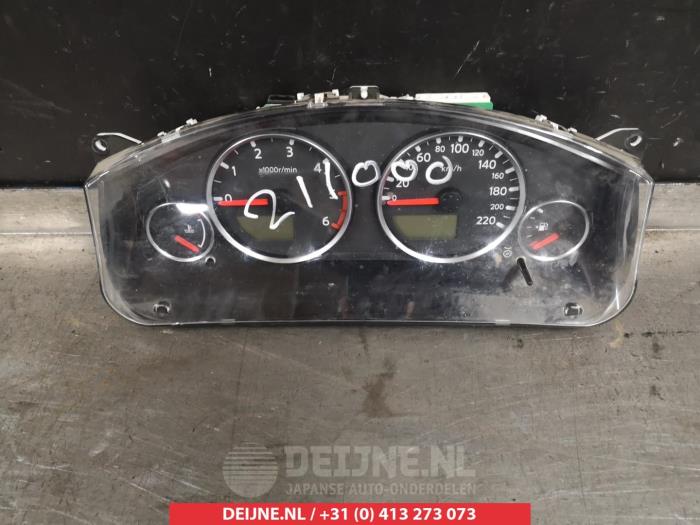 Nissan Pathfinder Kilometerteller KM O304457