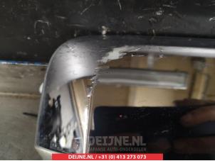 Nissan Pathfinder Tailgate handle O296881 photo 2