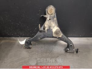 Nissan Pathfinder Front lower wishbone, right O382258 photo 2