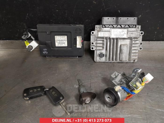 Kia Rio Set of cylinder locks (complete) O278220