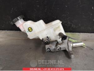 Gebruikte Hoofdremcilinder Hyundai i20 (GBB) 1.4i 16V Prijs € 50,00 Margeregeling aangeboden door V.Deijne Jap.Auto-onderdelen BV