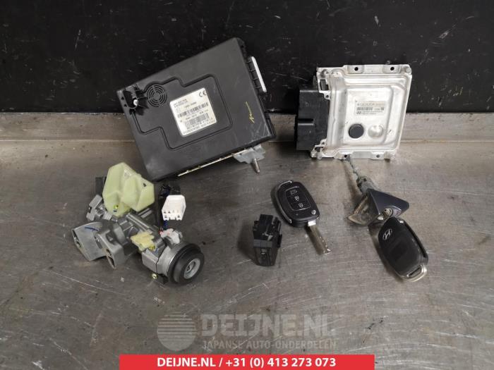 Hyundai I20 Zündschloss+Schlüssel O334999