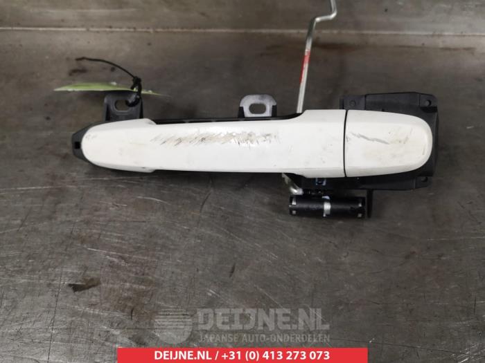 Toyota Aygo Portiergreep 4Deurs rechts-voor O277611