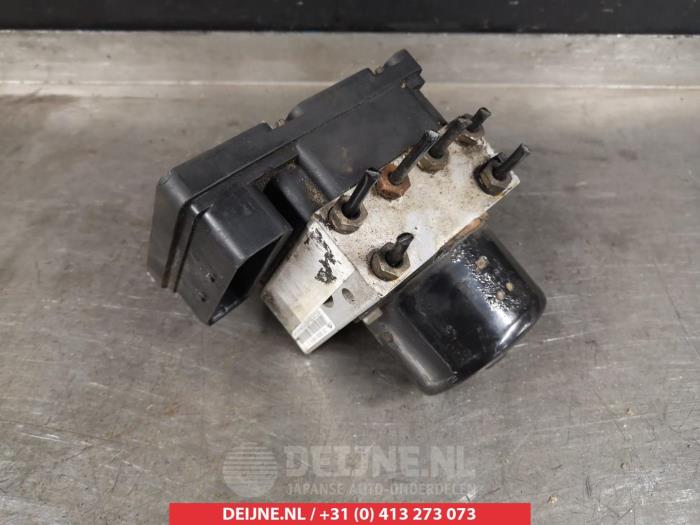 Gebruikte ABS Pomp Mazda Tribute 2.3 16V 4x4 Prijs € 25,00 Margeregeling aangeboden door V.Deijne Jap.Auto-onderdelen BV