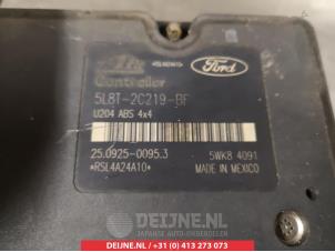 Mazda Tribute ABS Pomp O337269 foto 3