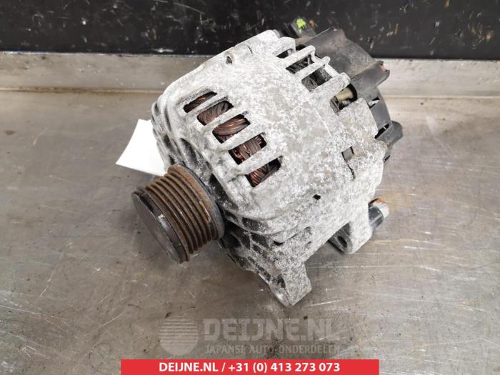 Gebruikte Dynamo Mitsubishi ASX 1.6 Di-D 16V 4x4 Prijs € 45,00 Margeregeling aangeboden door V.Deijne Jap.Auto-onderdelen BV