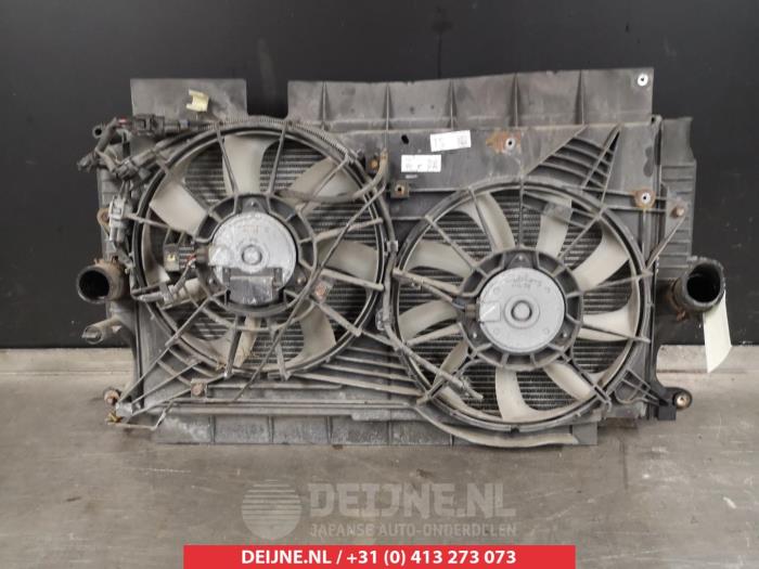 Gebruikte Radiateur Toyota Avensis Wagon (T27) Prijs op aanvraag aangeboden door V.Deijne Jap.Auto-onderdelen BV