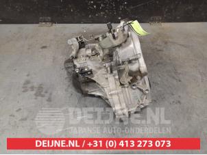 Suzuki Swift Gearbox O373052 photo 3