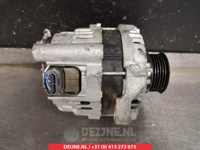 Gebruikte Dynamo Mitsubishi ASX 2.2 DI-D 16V 4WD Prijs € 45,00 Margeregeling aangeboden door V.Deijne Jap.Auto-onderdelen BV