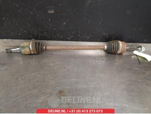 Gebruikte Aandrijfas links-achter Mitsubishi ASX 2.2 DI-D 16V 4WD Prijs € 175,00 Margeregeling aangeboden door V.Deijne Jap.Auto-onderdelen BV